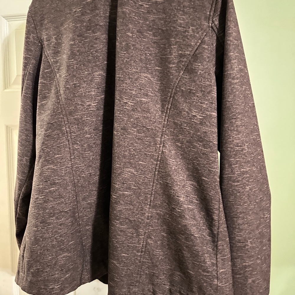 Cinch Jacket - Picture 2 of 4
